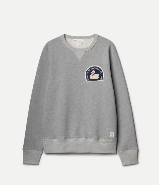 348FP Loopwheeled Classic Fit Midweight Sweatshirt With Felt Patch