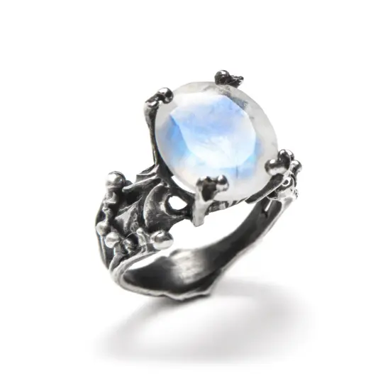 Nyx's Jewel. Sterling Silver & Moonstone Ring.