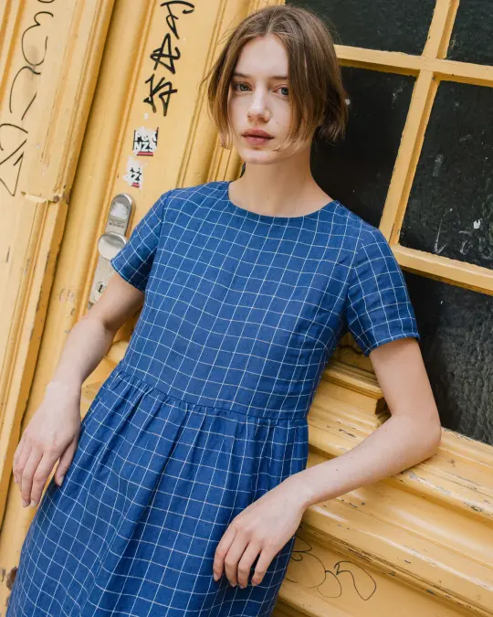 BELLEVUE linen dress