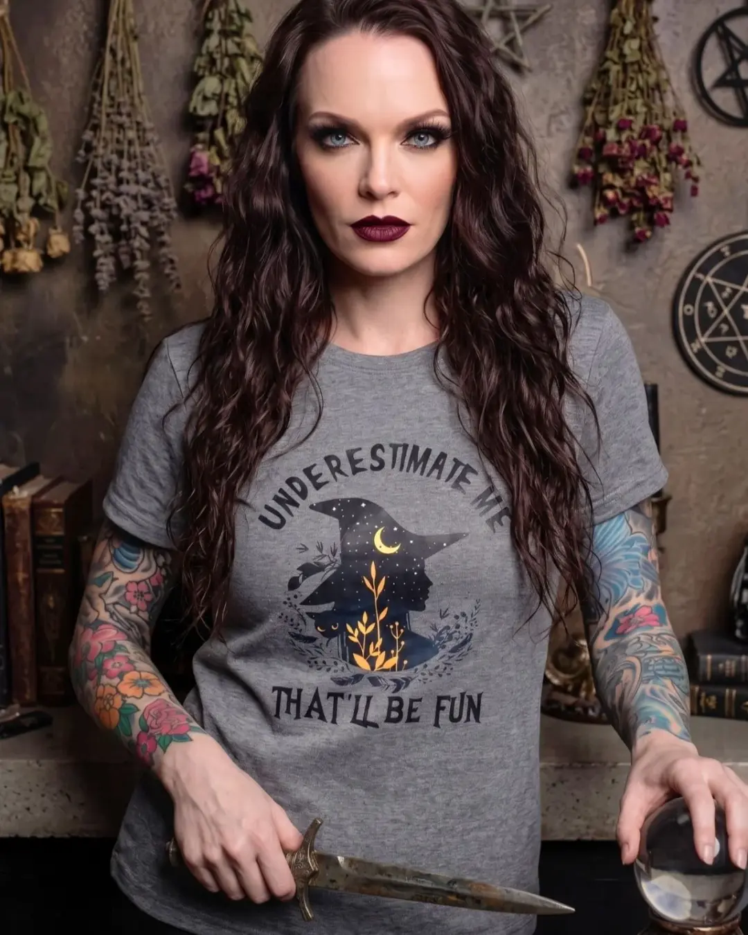 Underestimate Me Witch Black Cat Gray Graphic Tee Shirt Halloween Top L New