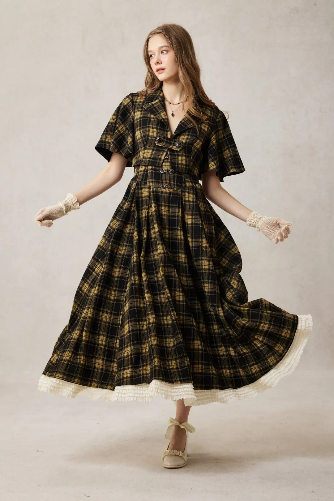 Clarise 22 |Retro Wool Skirt & Cape (2 pieces)