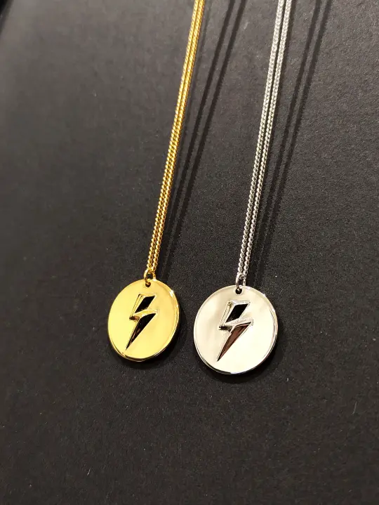 Silver 3D Lightning Bolt Circular Pendant and Chain (925 Silver)