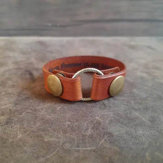 Carry Your Love | Personalized Leather Ring Holder Bracelet