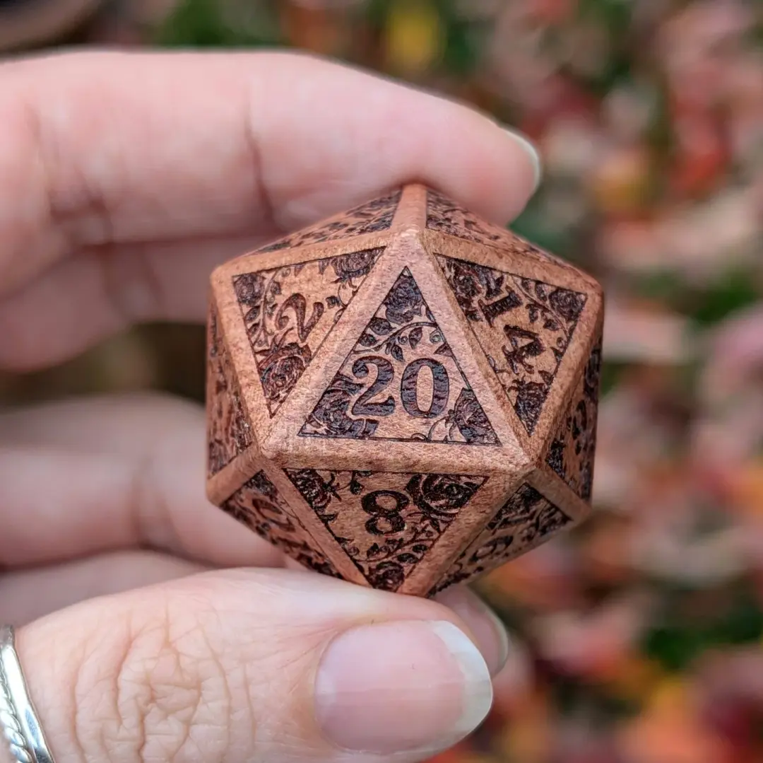 Rose Wood D20 – Large 1.25" Wooden Die with Rose Vines & Blossoms