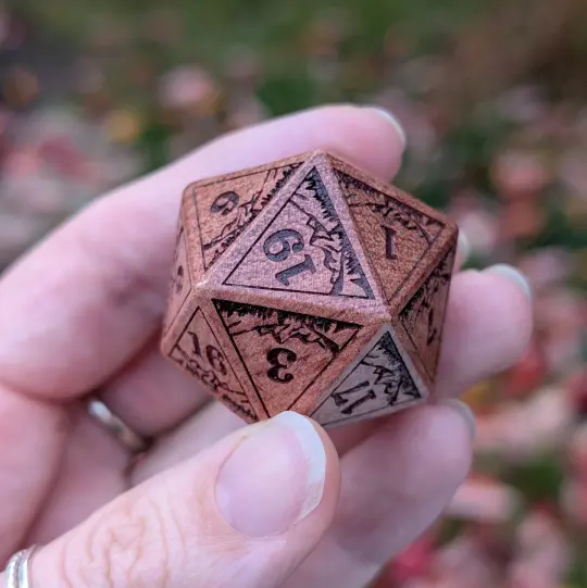 Everwild D20 – Large 1.25" Wooden Die with Mountains and Forest Engravings