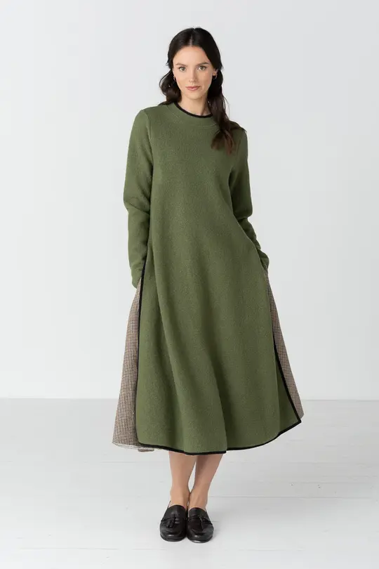 Double Slit – Virgin Wool Tunic Dress with Thumbhole Sleeves
