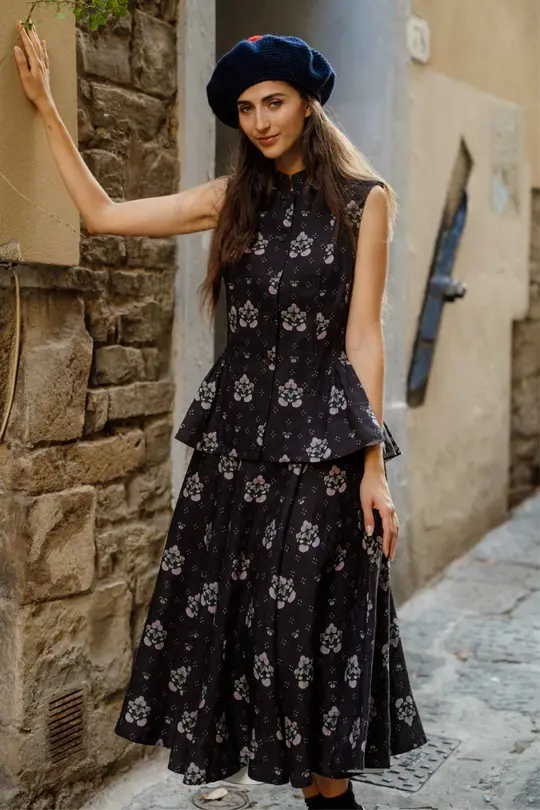 Peplum – Linen Vest with Mandarin Collar