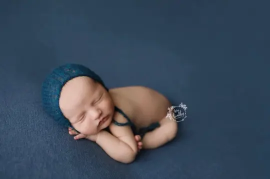 Chloe thick knit Beanbag Backdrop in Navy