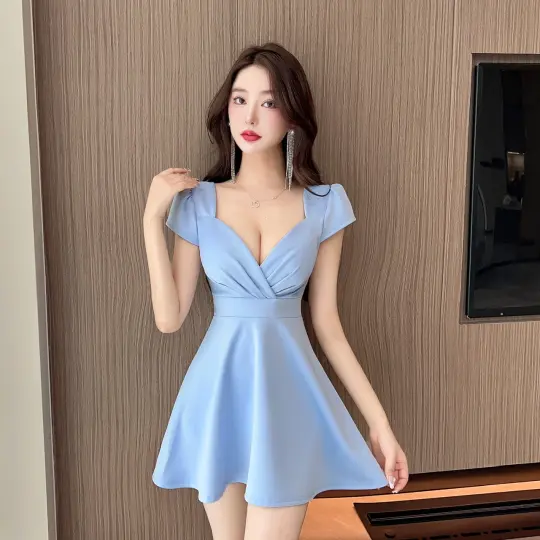 Low-cut sexy long-sleeved dress for women with slim waist and backless simple A-line short skirt R3670