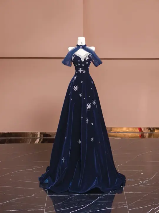 Dark blue strapless, fitted A-line long ball gown R8378