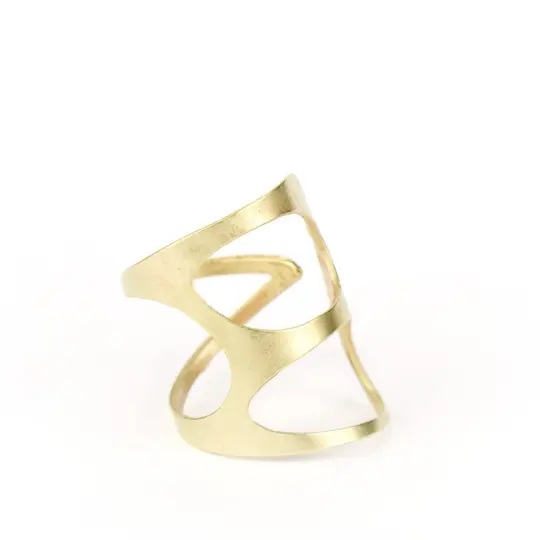 Recast Organic Triangle Ring