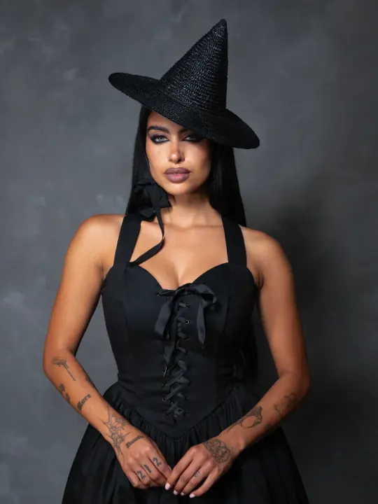 PRE-ORDER - Häxan Tilt Witch Hat in Black
