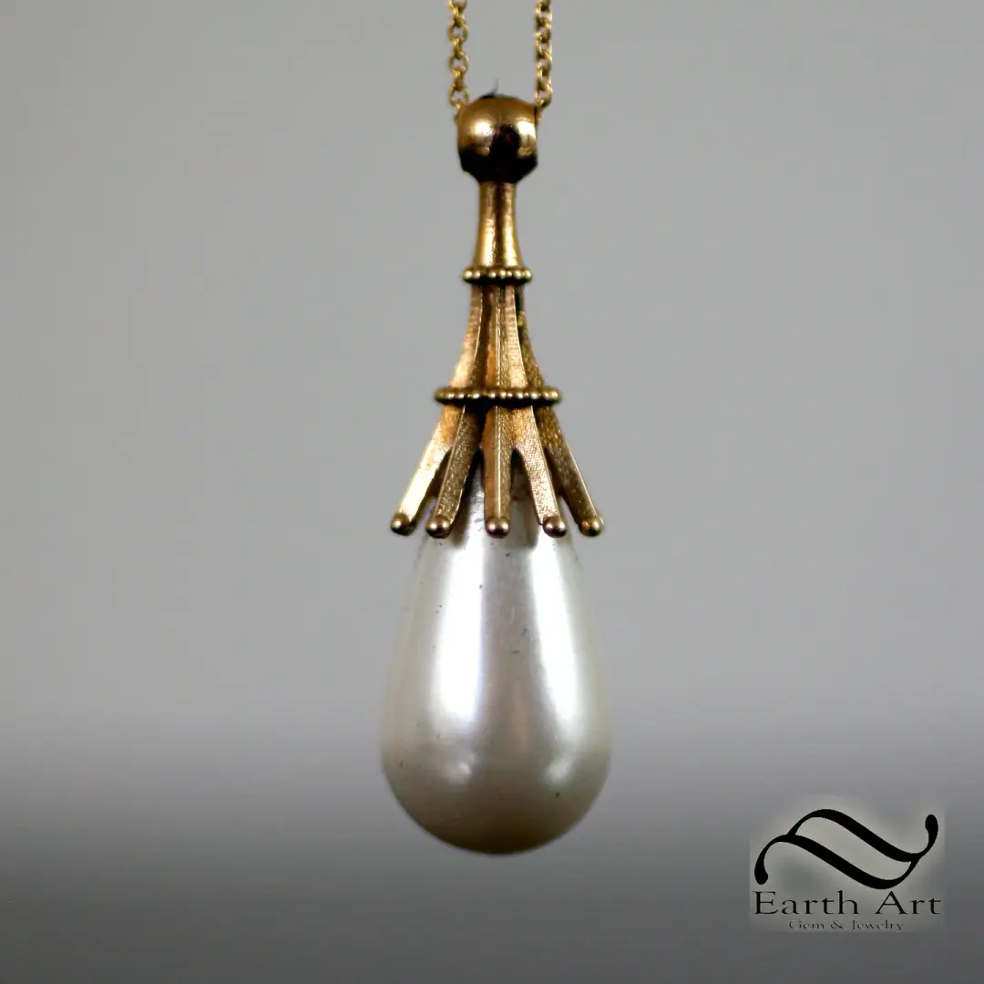 Mox Pearl Pendant - MTG Inspired