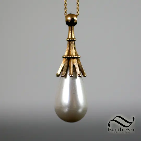 Mox Pearl Pendant - MTG Inspired