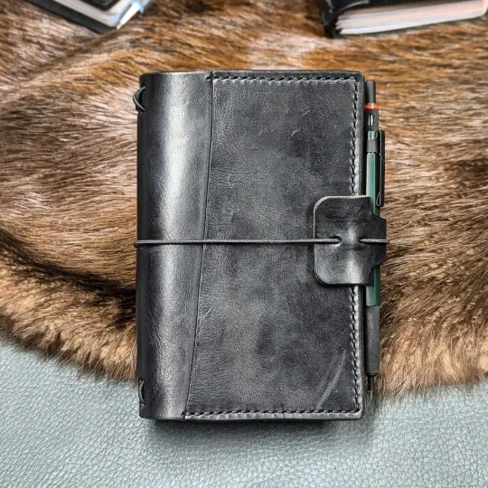 POCKET Traveller's Notebook | Long Haul BASALT, No. 1