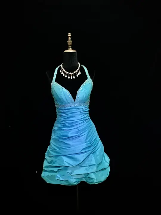 Light blue halter-neck fitted short ball gown R8693