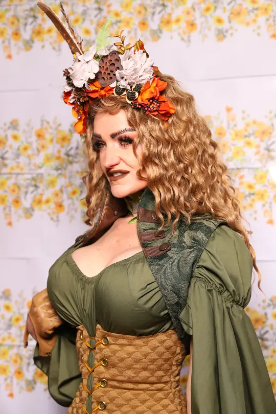 Sgt Pepper Vest In Green Forest Scroll - The Leave It To Beaver Collection