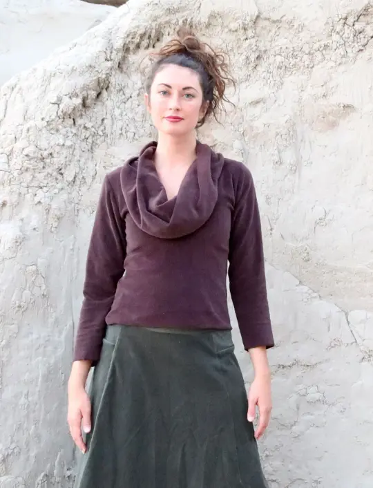 VELOUR Nomad Simplicity Cropped Shirt