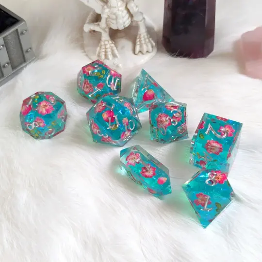 Floating Blossoms Dice Set – 8-Piece Blue Pink Floral DnD Dice with Crystal D4 | Fennek & Finch