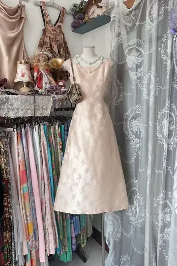 Light pink sleeveless fitted waist A-line long ball gown R7824