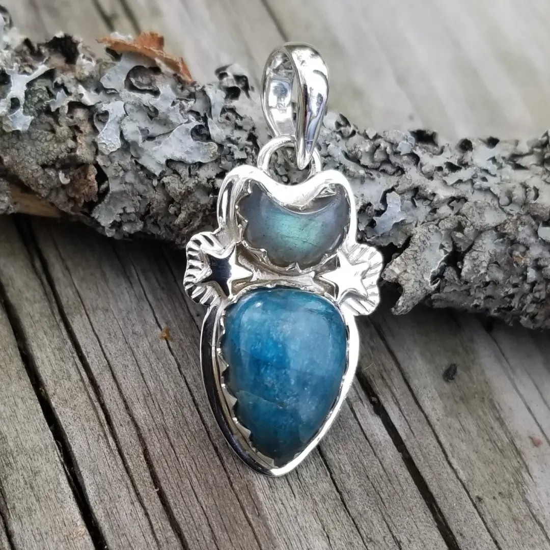 Agave - Apatite & Labradorite Pendant in Sterling