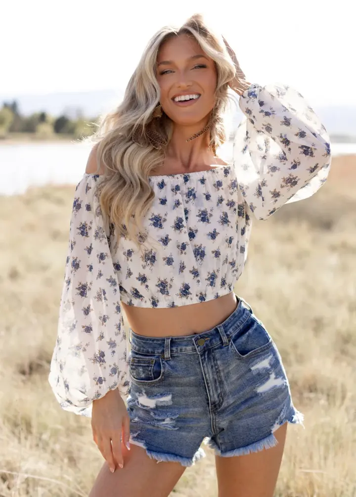 Magali Top in Cream Ditsy Floral