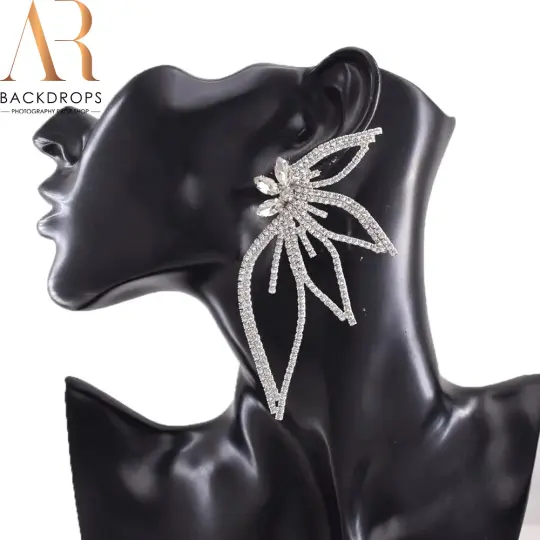 Viola earrings