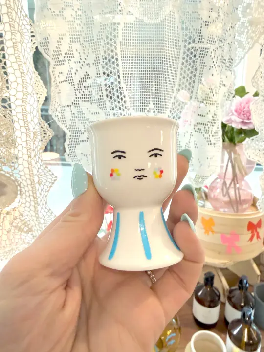 Daisy Face Egg Cup
