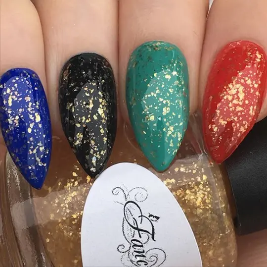 Gold Flakes Top Coat