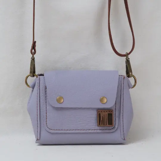 Kutson Sling mini in pebbled lavender