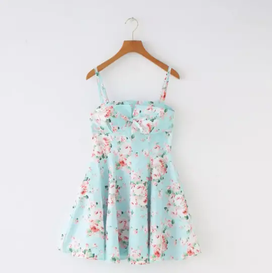 French retro sky blue floral chest cushion for slimming, waist cinching, large skirt with suspender R2873