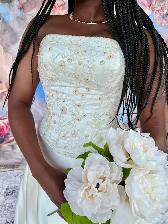 Vintage Crystal Embroidered Strapless Wedding Gown with Chapel Train
