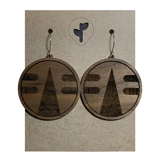 chimalli IV / earrings / walnut