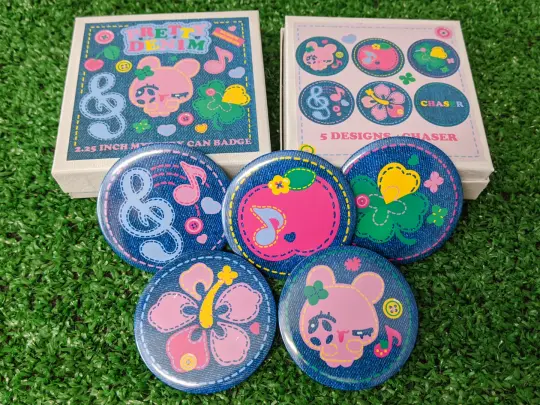 pretty denim mystery can badge (blind box)