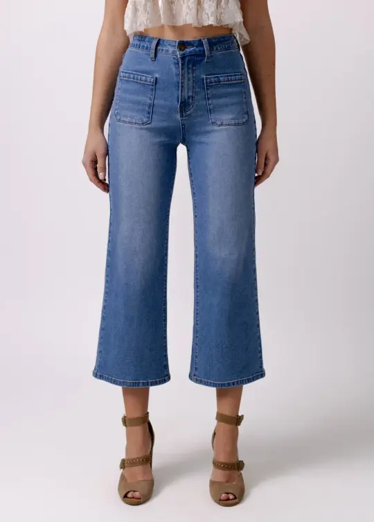 Avina Crop Denim in Light Indigo