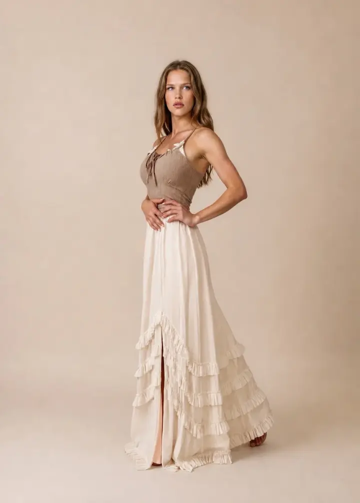 Eadie Skirt in Cream