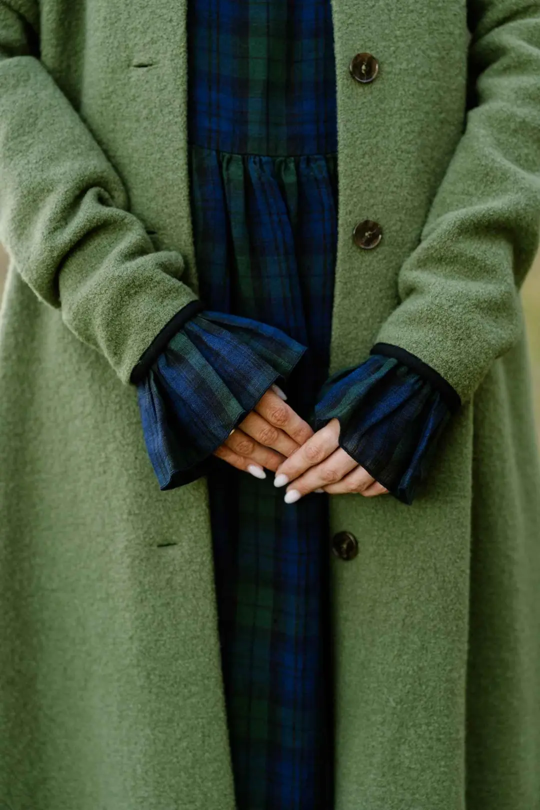 Cuffs – Detachable Linen Wristwear
