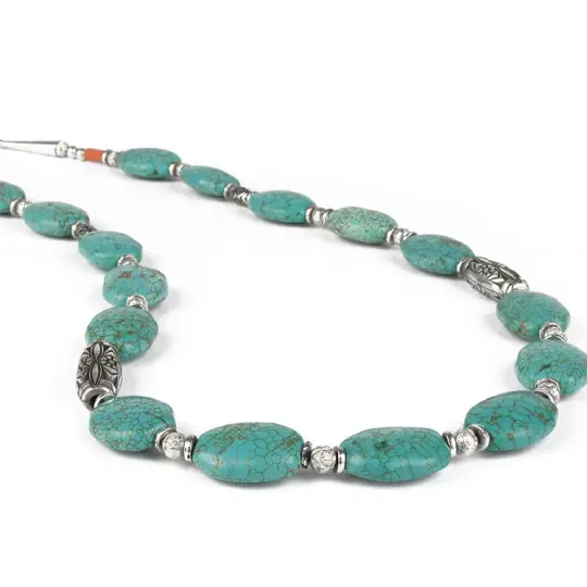 Green Turquoise Ovals Necklace