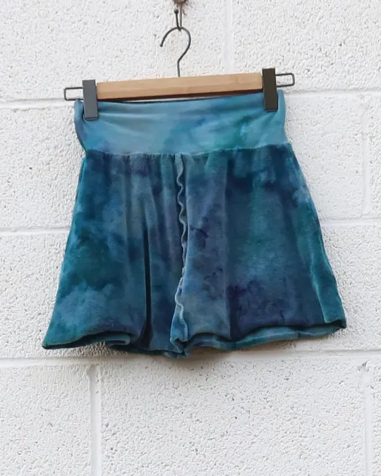OOAK - Warrior Mini Skirt / XS / Velour / Ice Dye (451)