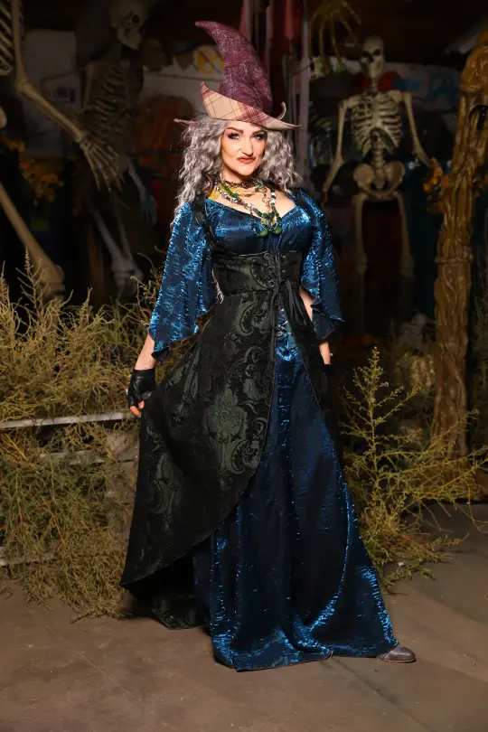 03. Birch Vixen in Black & Emerald Medallion - The Prismatic Potion Collection