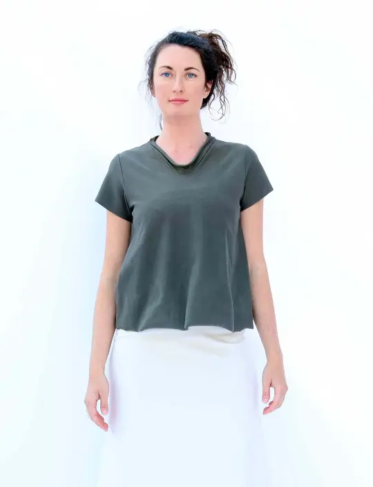 V-Neck Ojai Cropped Shirt