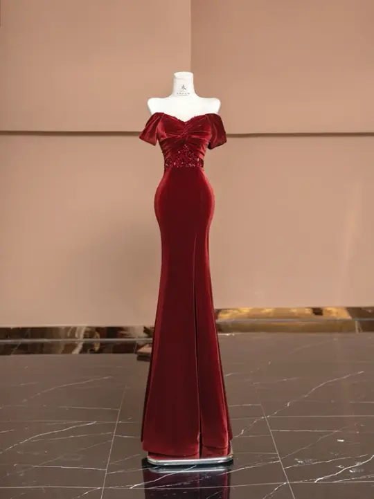 Red off-the-shoulder, fitted waist, bodycon, sexy long ball gown/bridal dress R8386