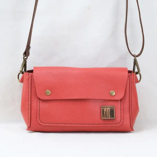 Kutson Sling wide in pebbled red orange