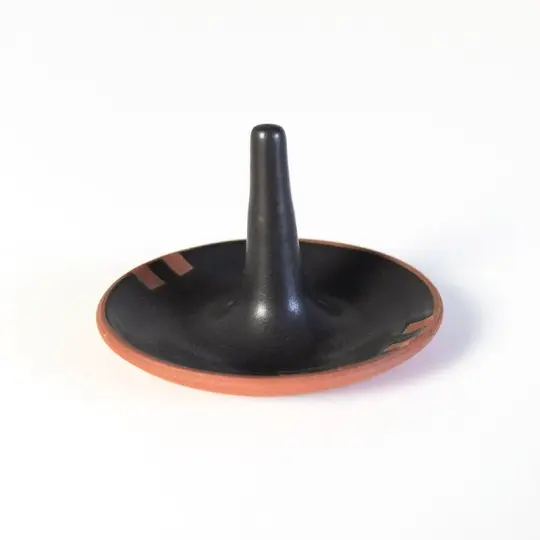 Ring Dish in Black with Notches