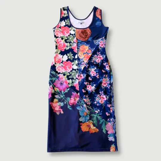 size extra large - sample sale - below-the-knee tank dress