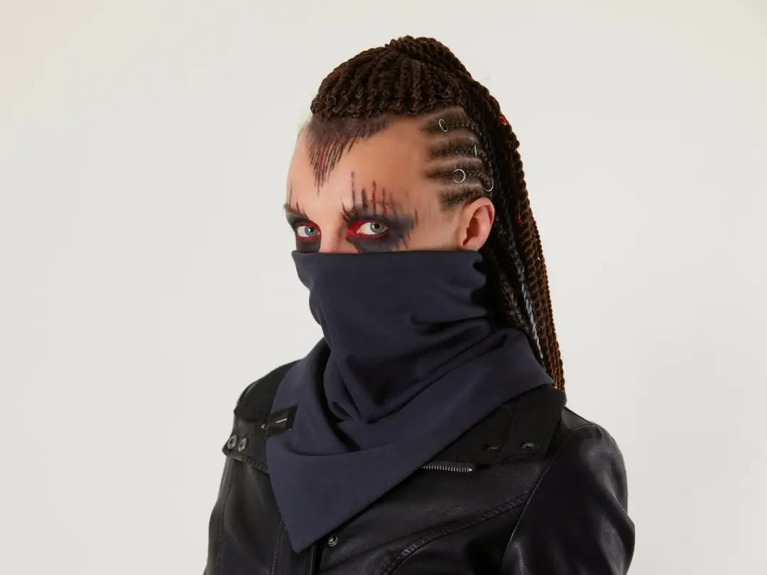 SC2 Gray loop scarf