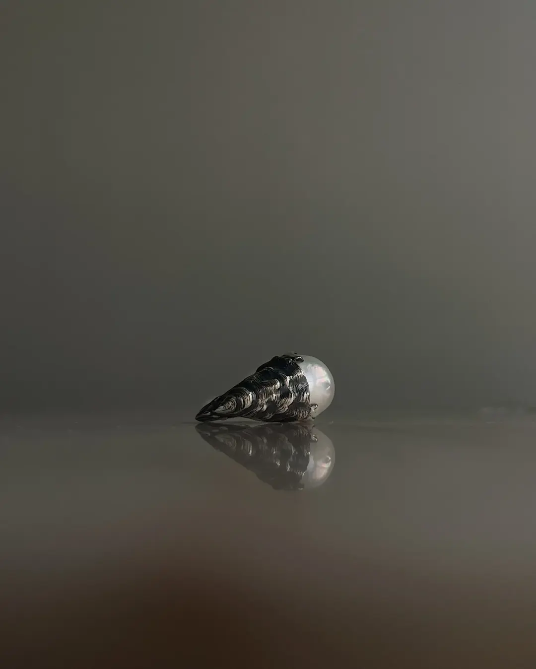 Divers // Silver + Freshwater Pearl