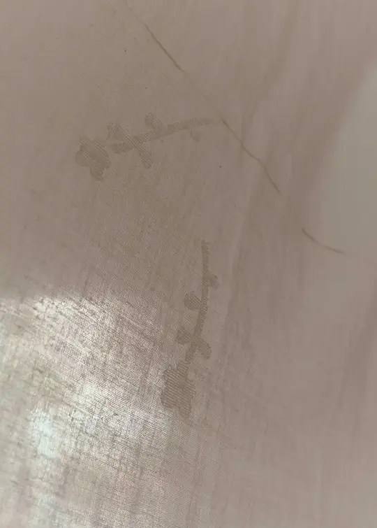 Curtain 07