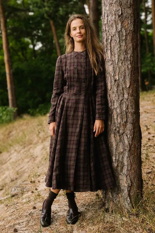 Moor – Linen Coat with Mandarin Collar