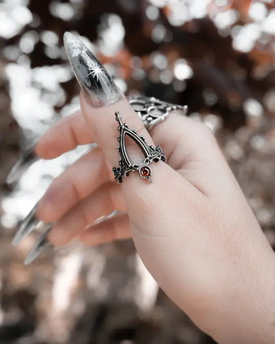 Basilica Noir Ring